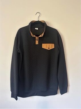 ZYIA Black Quilted Pullover with Tan Accent